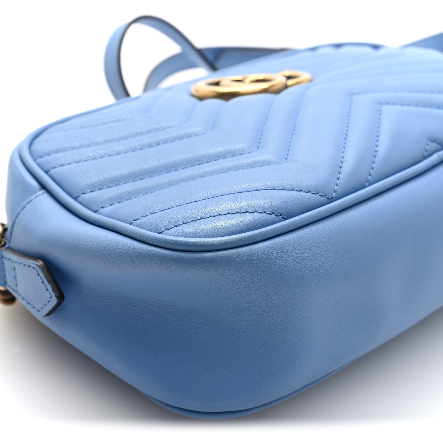 Calfskin Matelasse Small GG Marmont Chain Shoulder Bag Clear Sky Blue