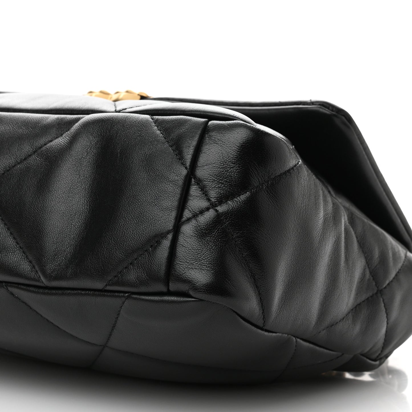 Lambskin Quilted Medium Chanel 19 Flap Black