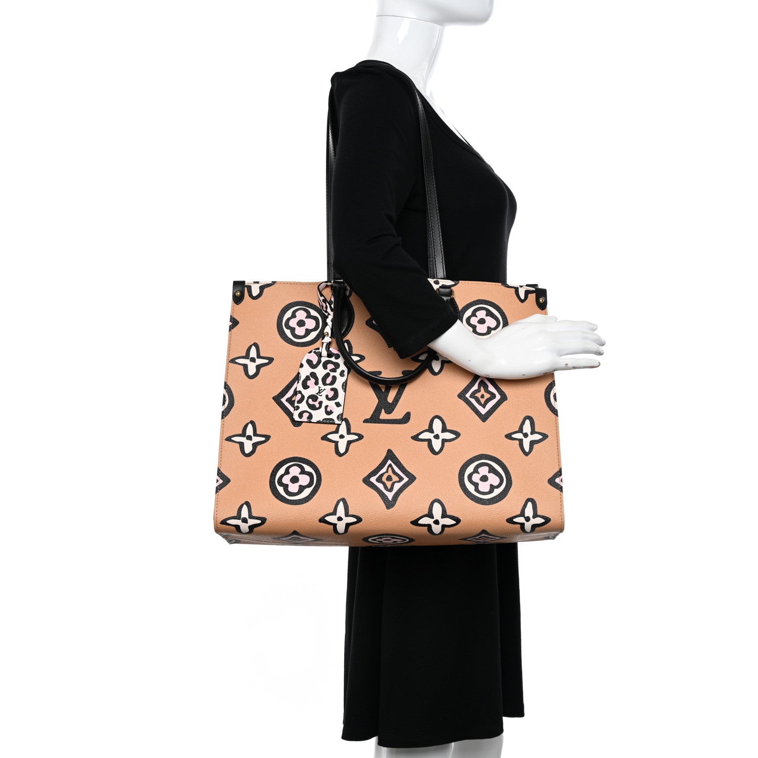 Louis Vuitton LOUIS VUITTON Monogram Giant Wild At Heart Onthego GM Arizona 2 of 9