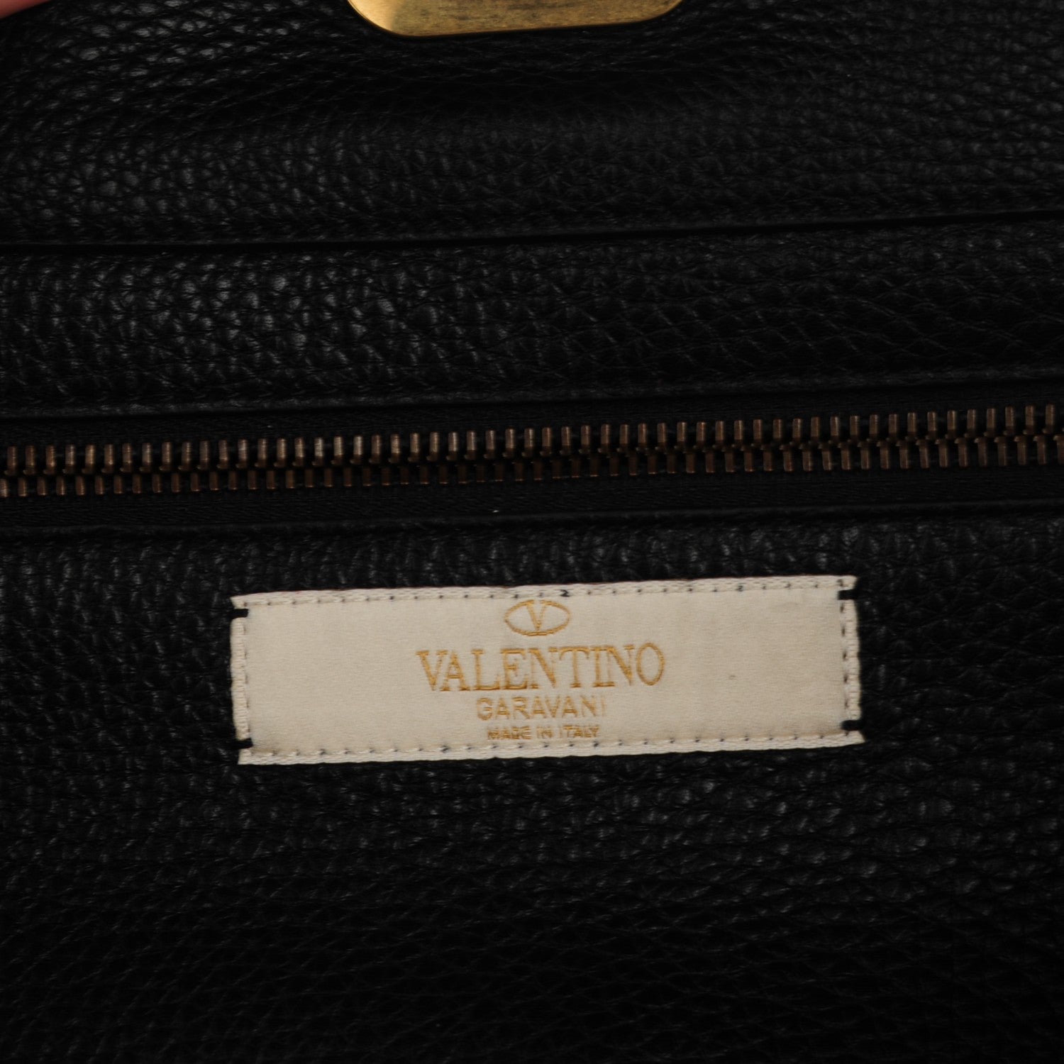 Valentino Garavani Pebbled Calfskin Beaded Medium Rockstud Tote Black 5 of 8