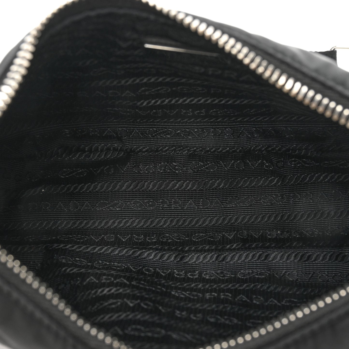 Saffiano Lux Re-Edition 2005 Shoulder Bag Black
