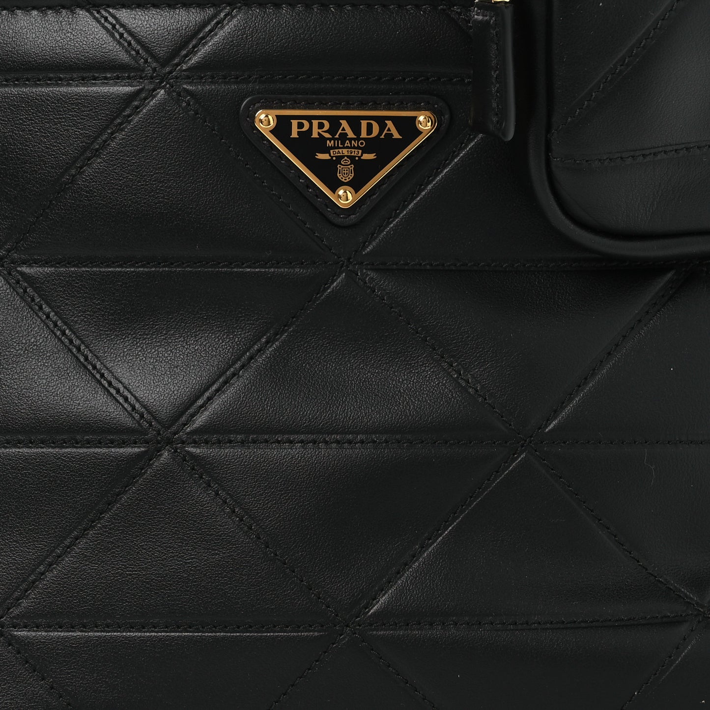 Vitello Triangle Stitched Shopping Tote Black