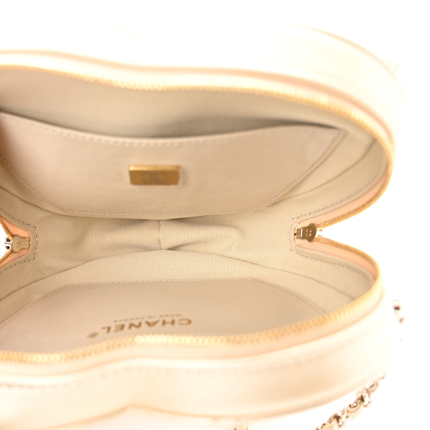 Chanel Metallic Lambskin Quilted CC In Love Heart Bag Gold 5 of 11