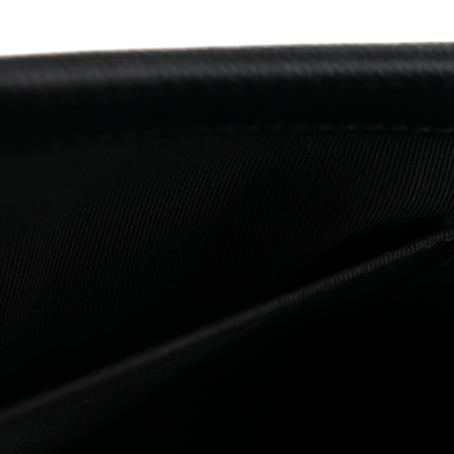Caviar Quilted New Medium Boy Flap Black