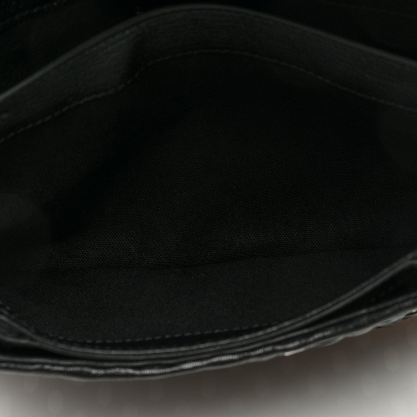 Woven Sugar Goatskin Medium Antigona Envelope Clutch Black White