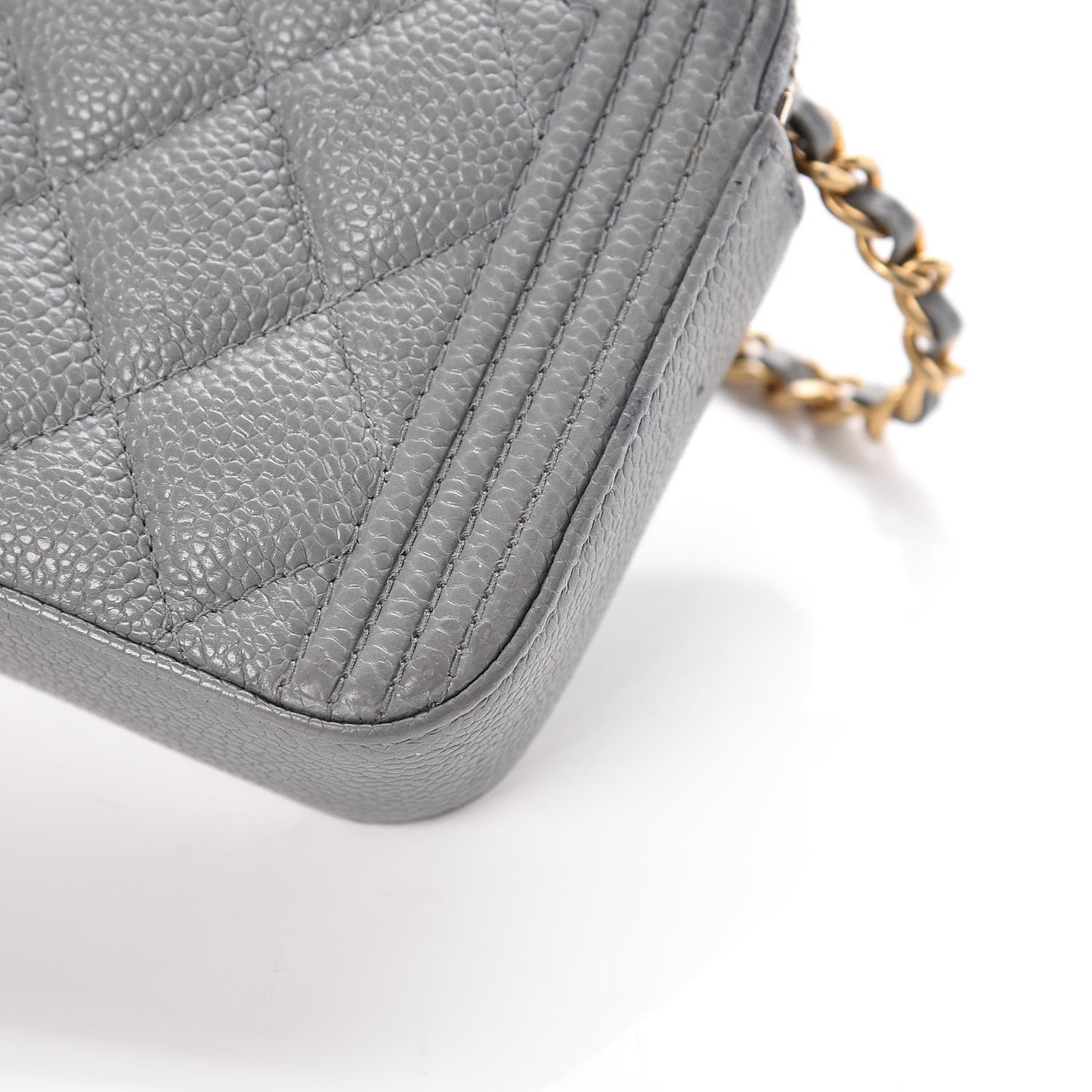 Caviar Quilted Small Boy Clutch With Chain Grey