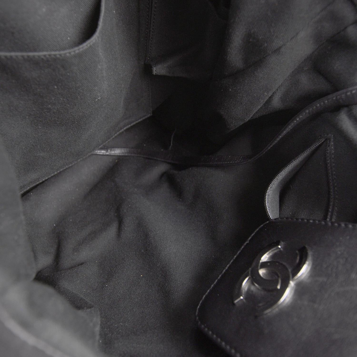 Chanel Lambskin Messenger Tote Black 6 of 10