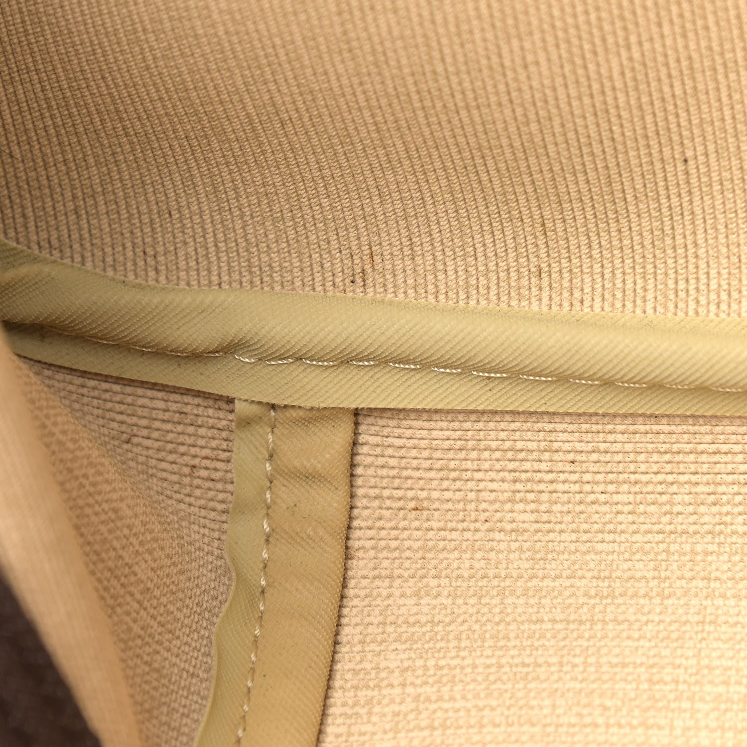 Louis Vuitton Monogram Excursion Shoe Bag 14 of 14