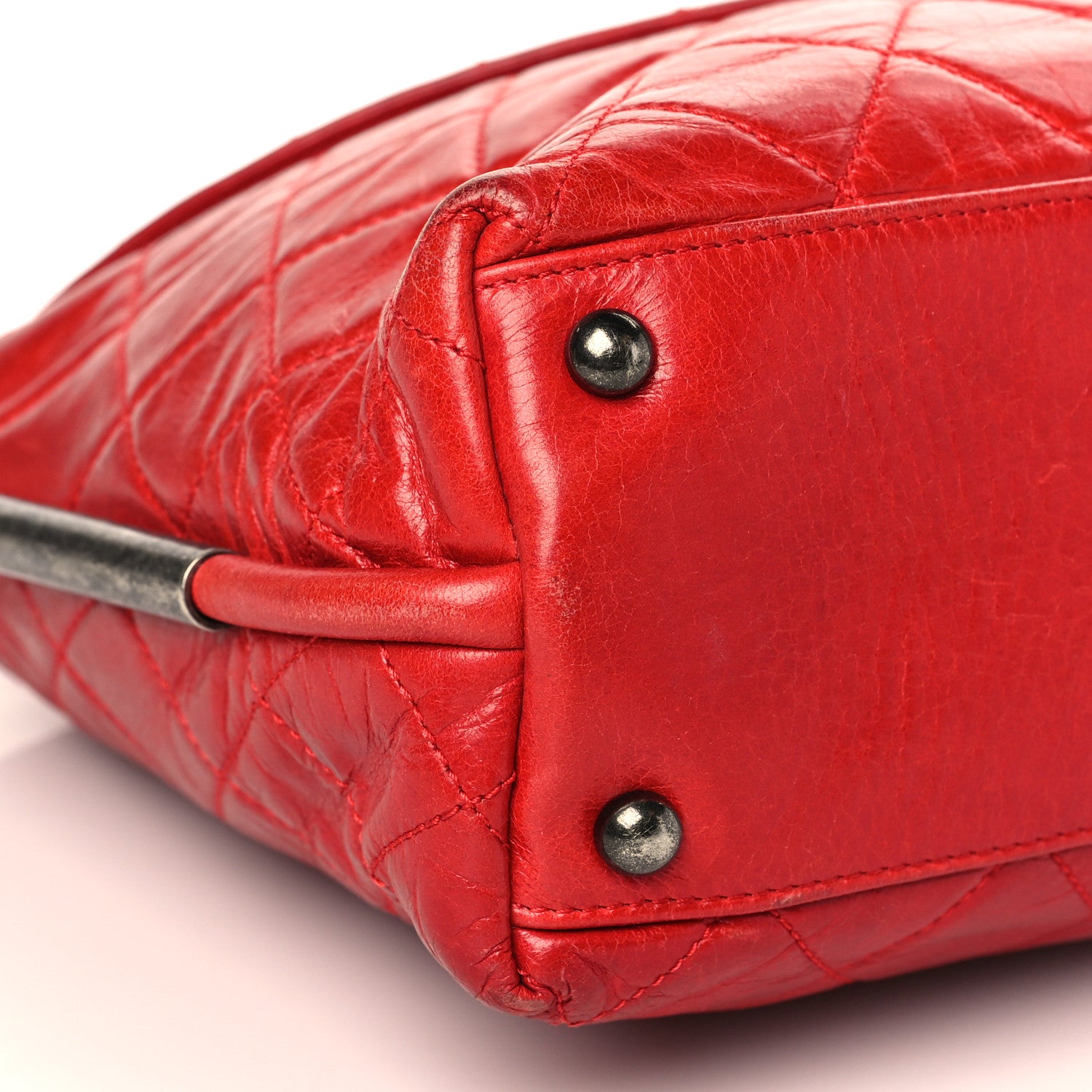 Chanel Glazed Calfskin Hobo Red 8 of 10