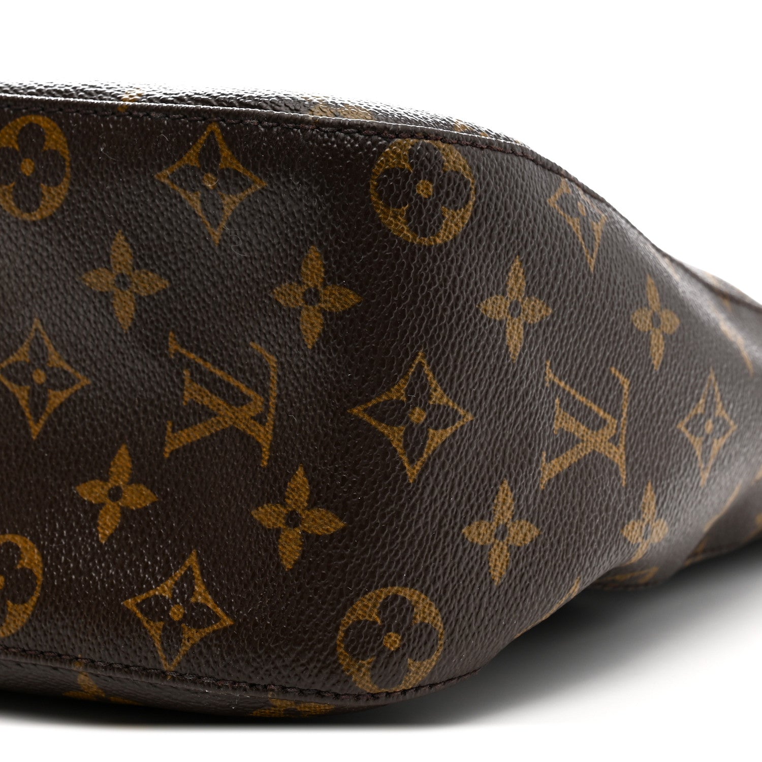 Louis Vuitton Monogram Looping MM 18 of 33