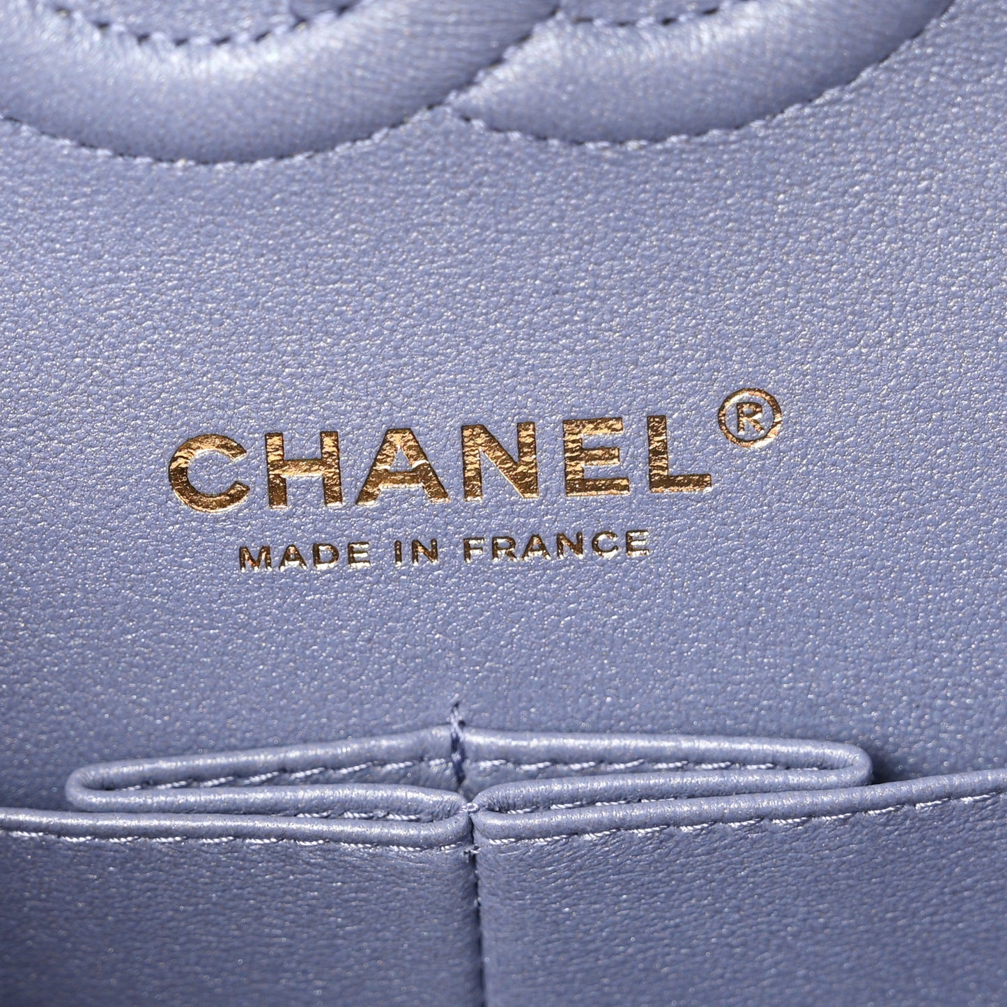 Iridescent Lambskin Quilted Medium Double Flap Light Purple