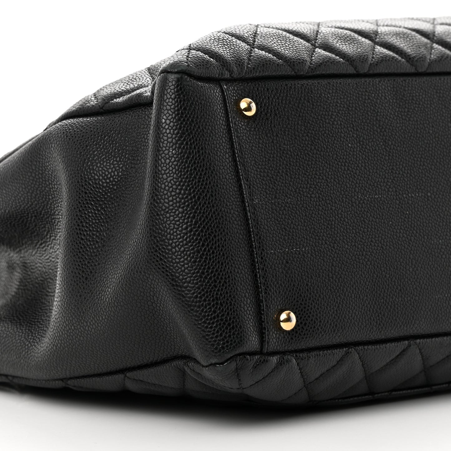 Caviar Quilted XL Grand Shopping Tote GST Black