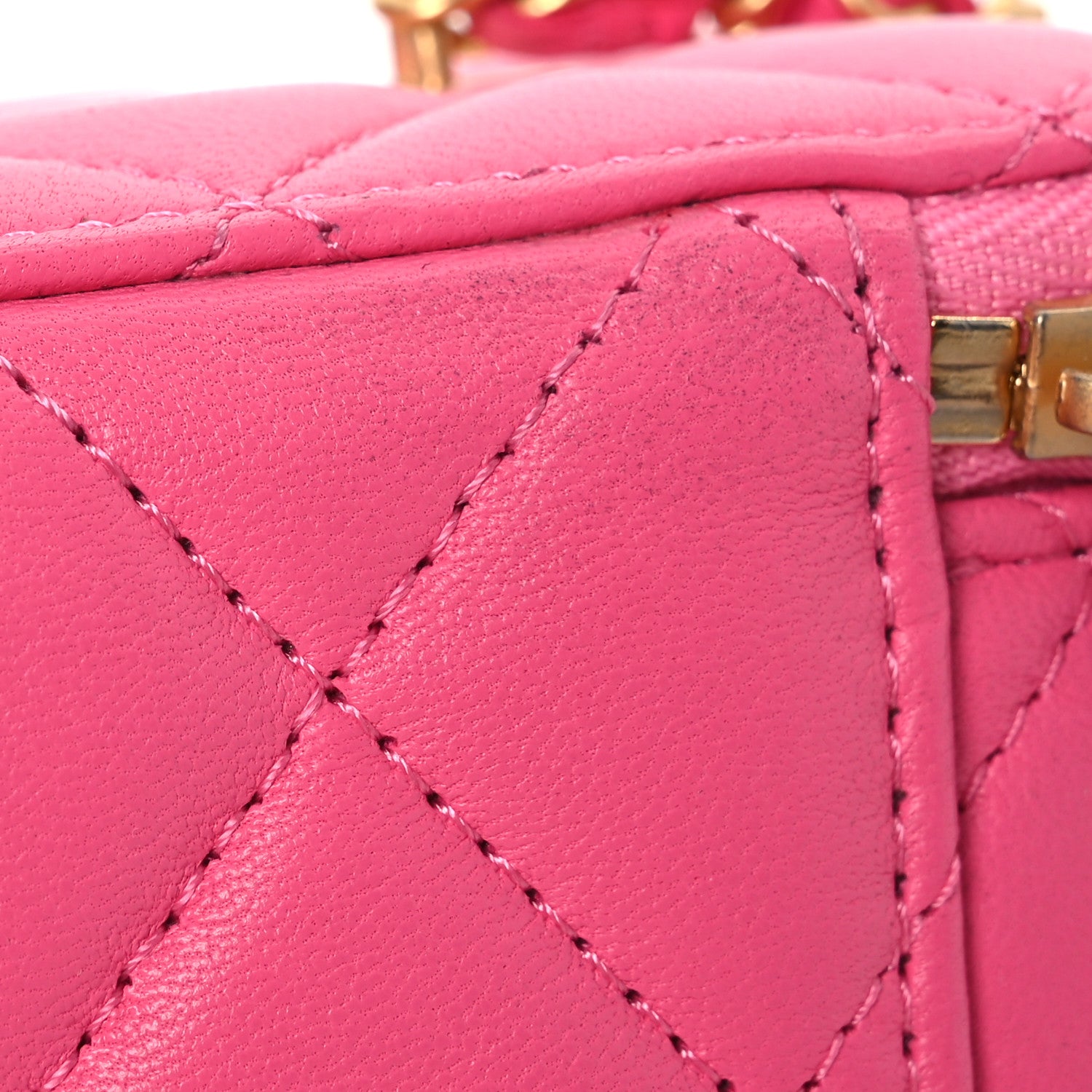 Chanel Lambskin Enamel Quilted Small Coco Hearts Vanity Case With Chain Pink 12 of 12