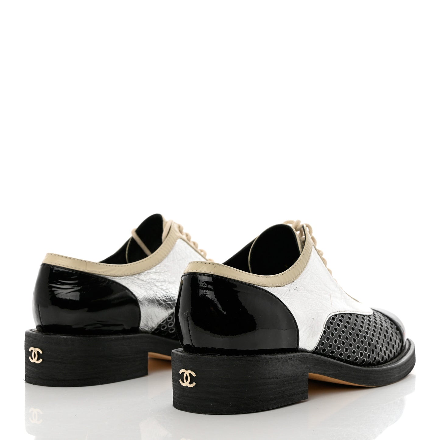 Metallic Crumpled Lambskin CC Lace Up Oxfords 37.5 Silver Black