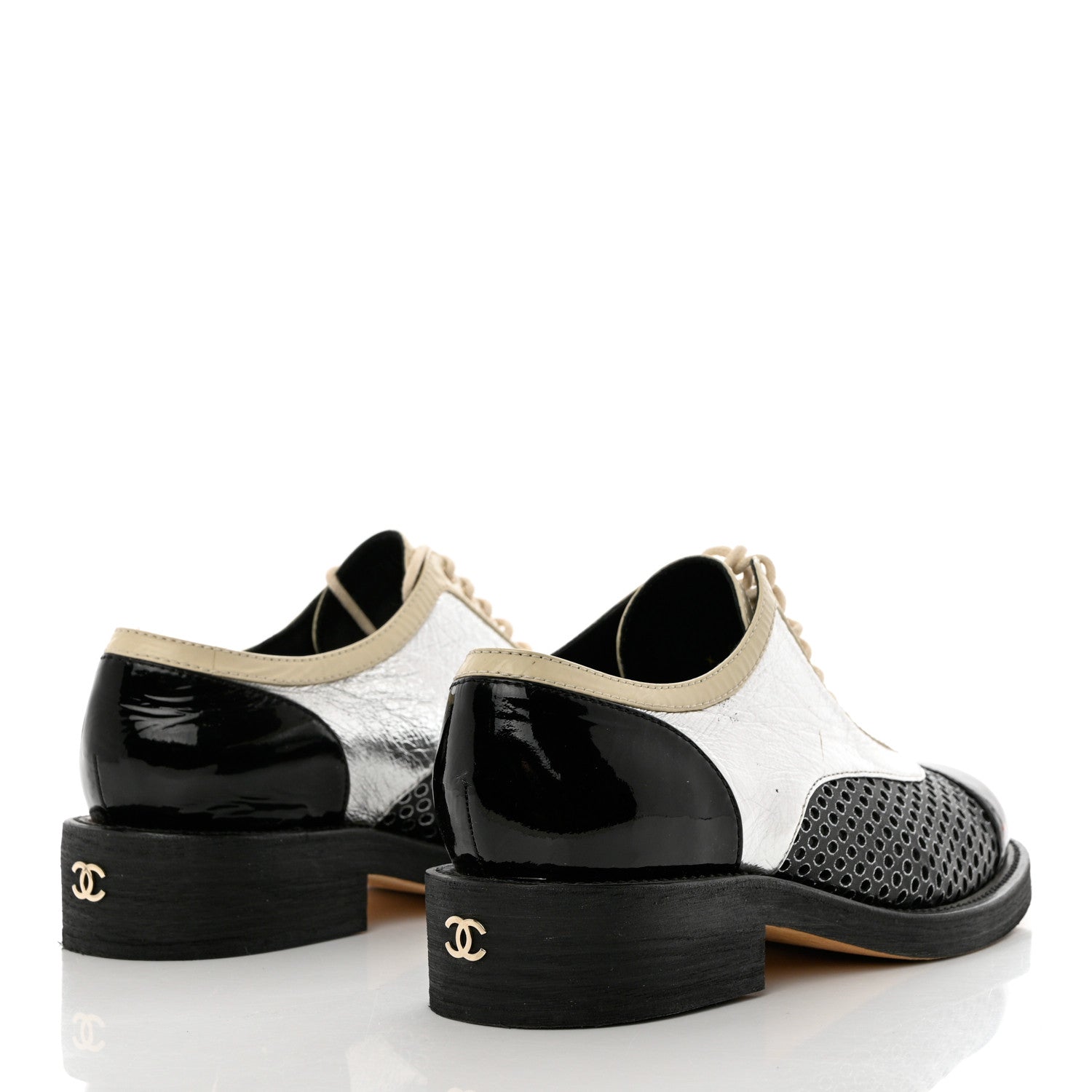 Chanel Metallic Crumpled Lambskin CC Lace Up Oxfords 37.5 Silver Black 4 of 10