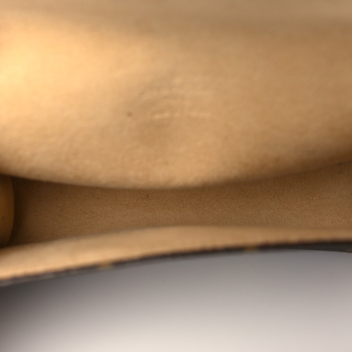 Louis Vuitton Monogram Pochette Florentine XS 5 of 11
