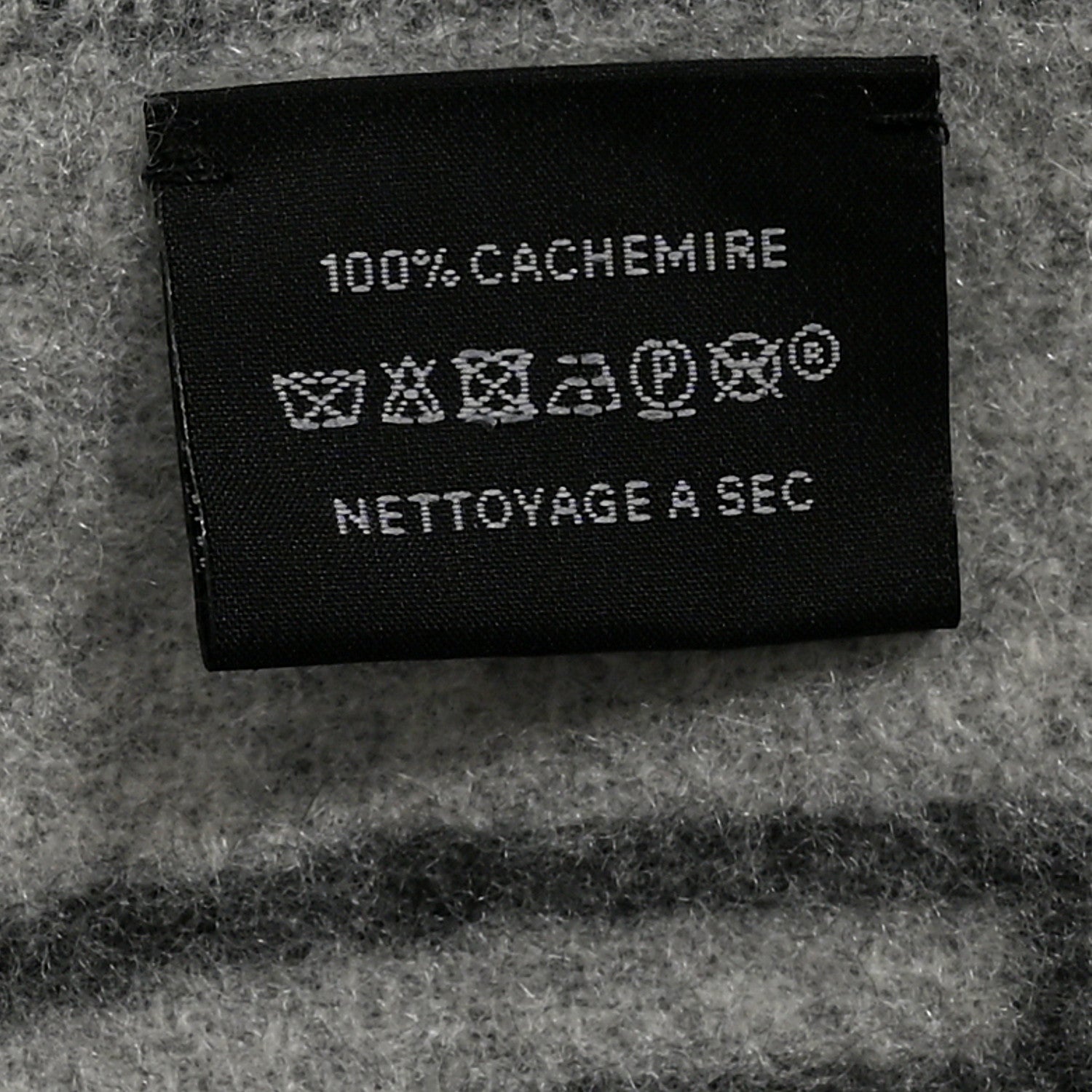 Hermes Cashmere Casaque Entrelacs Equestres Muffler Anthracite Gris Clair 4 of 4