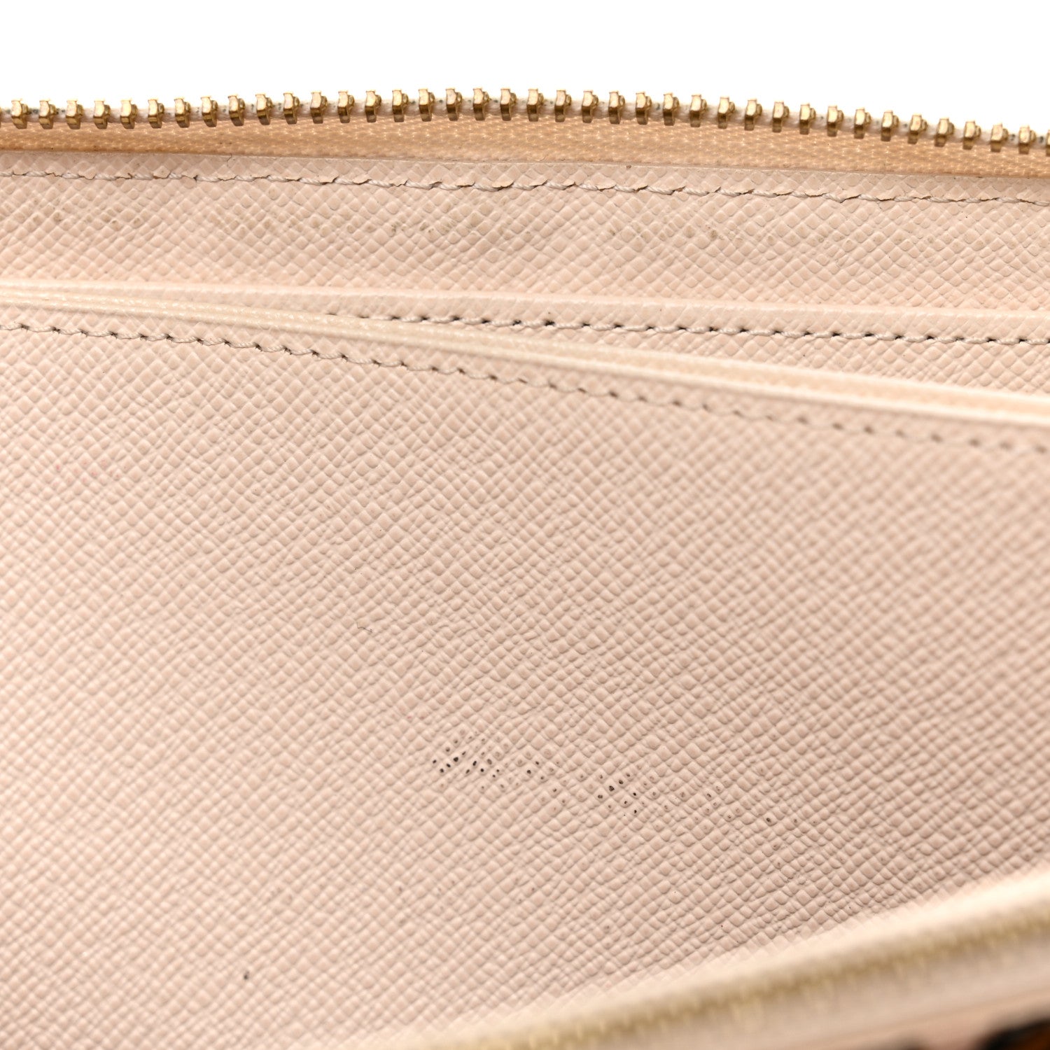 Louis Vuitton Monogram Giant Wild At Heart Zippy Wallet Creme 8 of 12