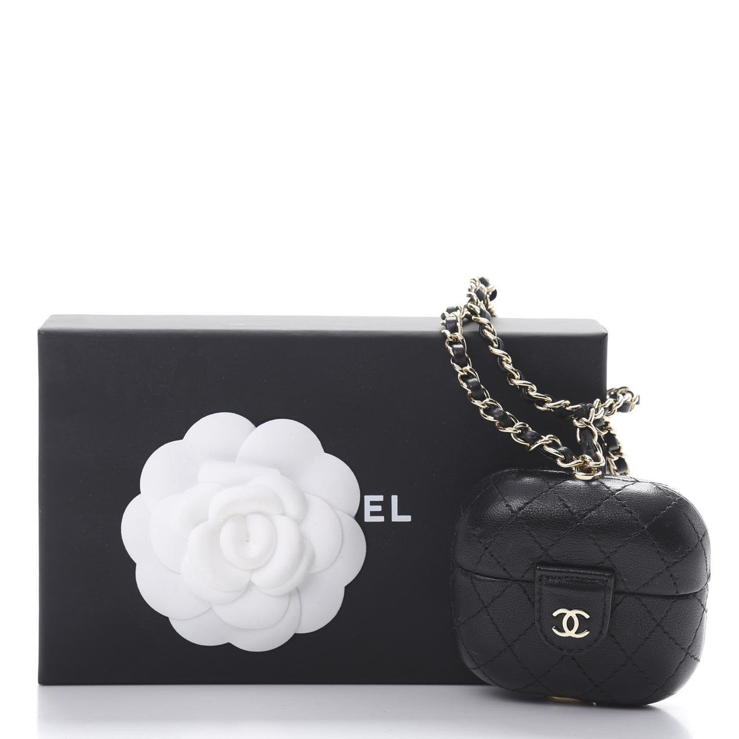 Lambskin Quilted Airpods Pro Case With Chain Black