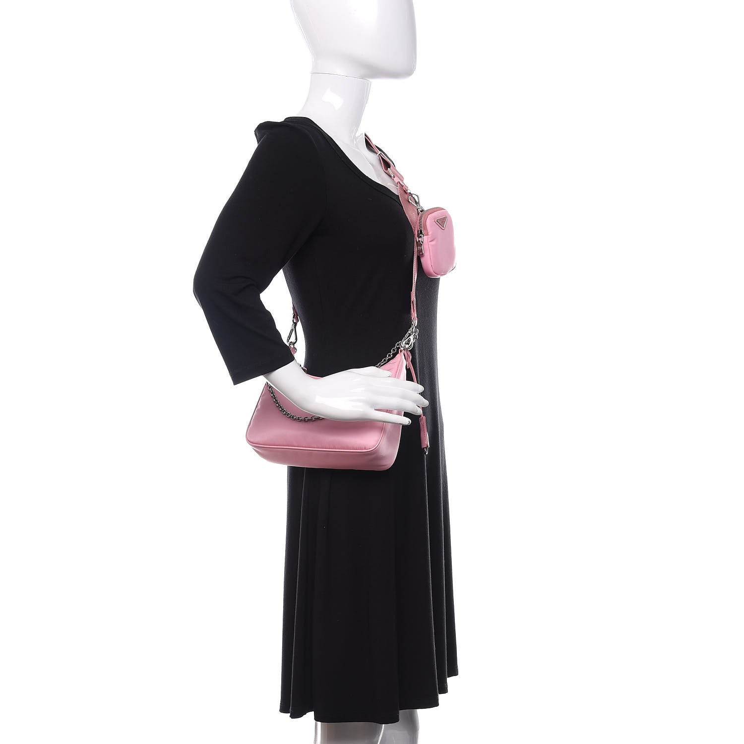 Prada Nylon Re-Edition 2005 Shoulder Bag Rosa 2 of 11