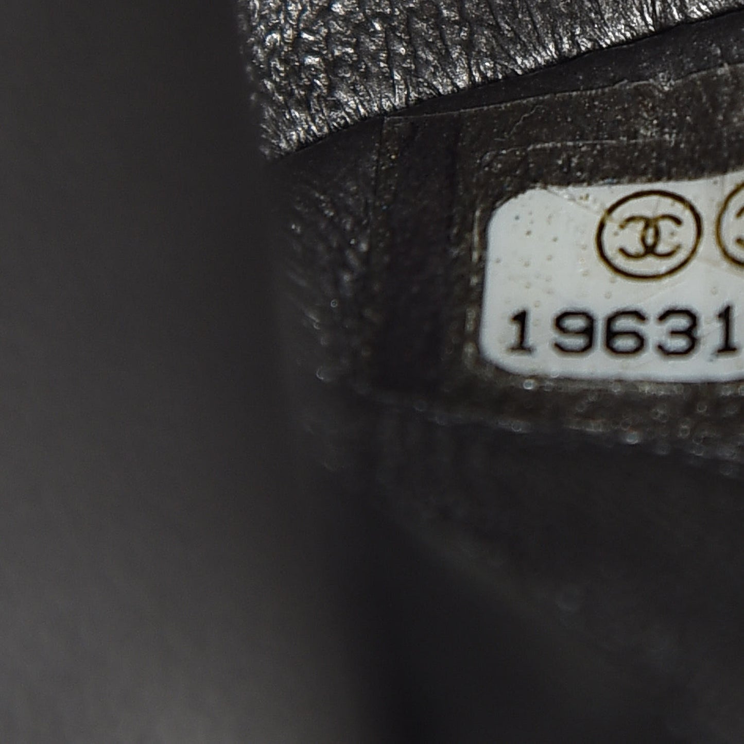Metallic Aged Calfskin 2.55 Reissue 225 Flap Silver