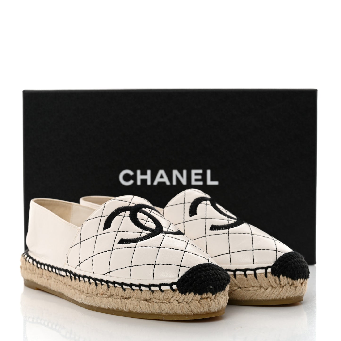 Lambskin Stitched CC Espadrilles 35 White Black