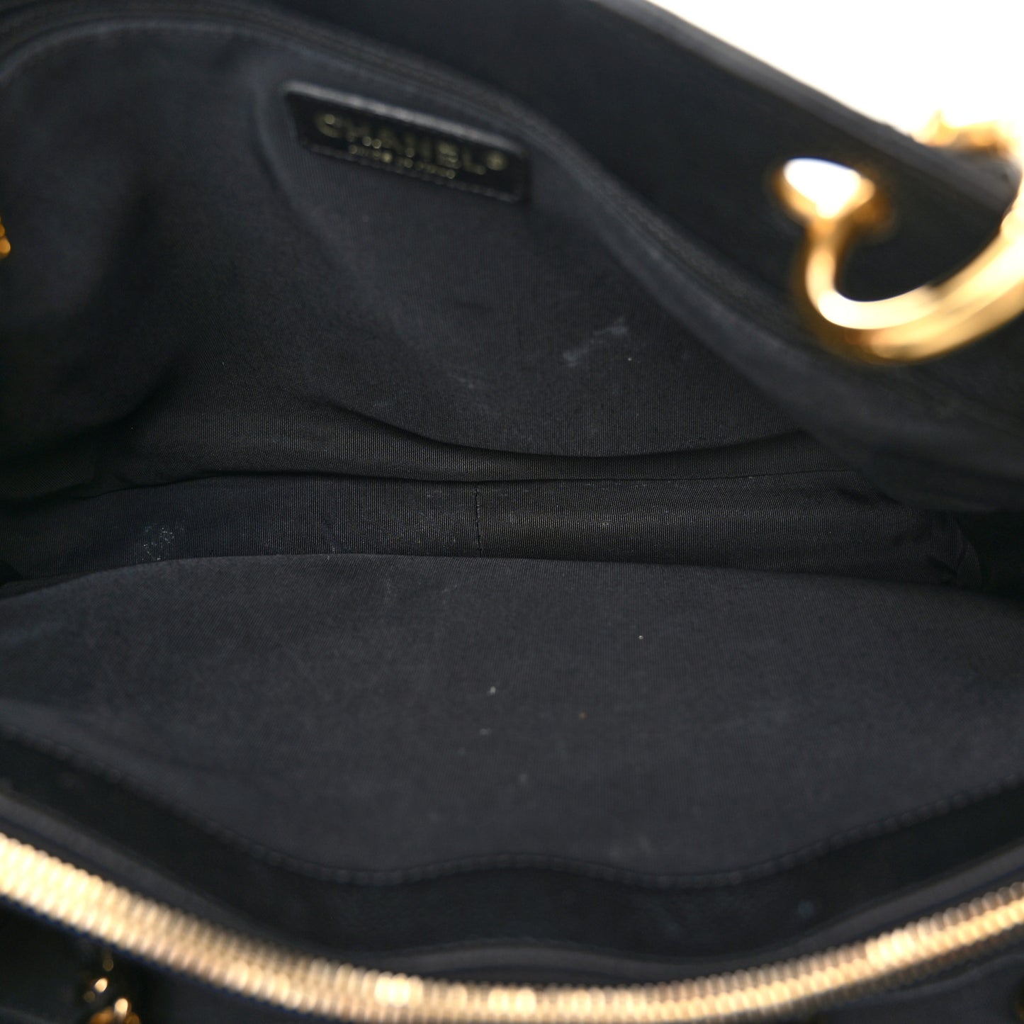 Caviar Quilted Grand Shopping Tote GST Black