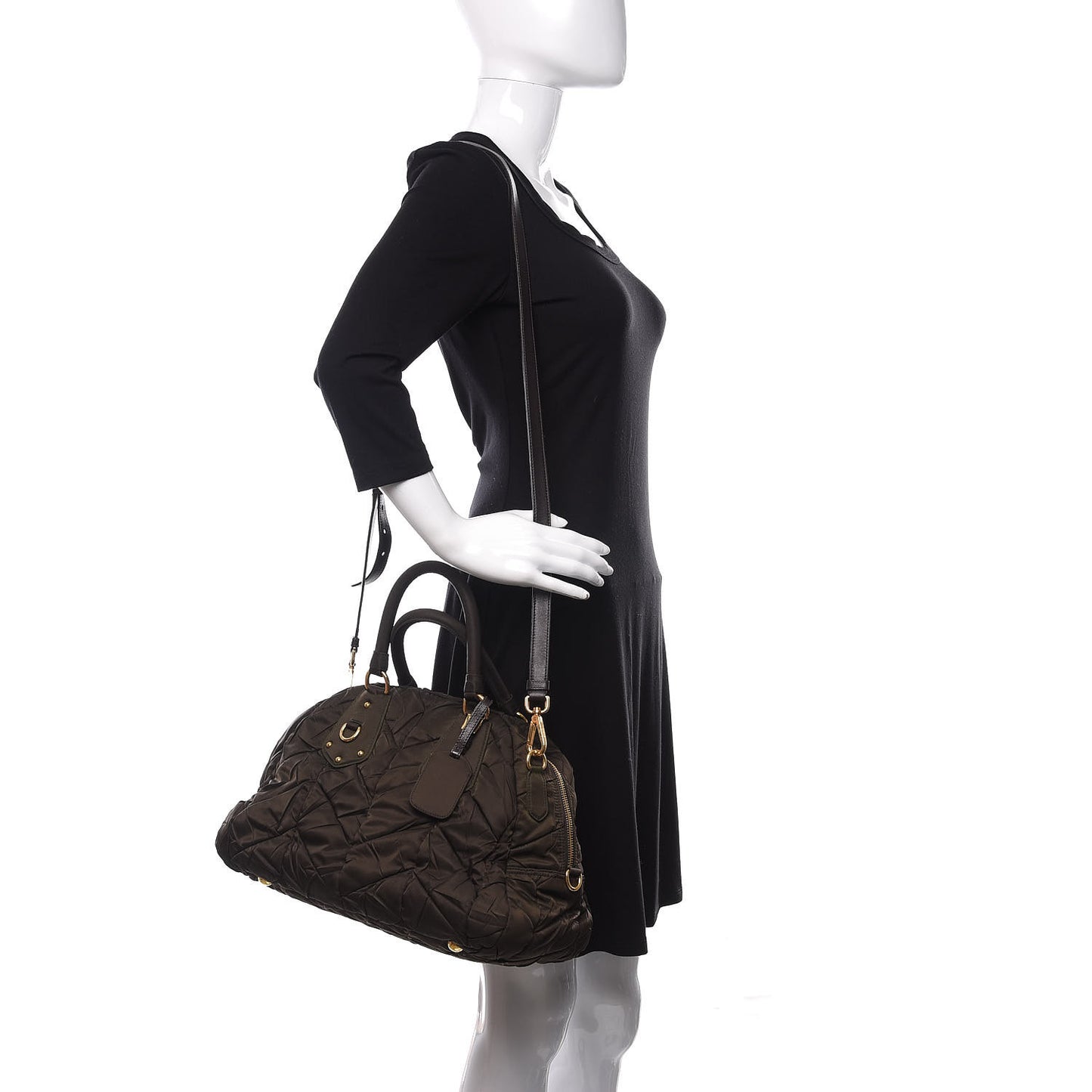 Tessuto Nylon Chevron Quilted Dome Satchel Ebano