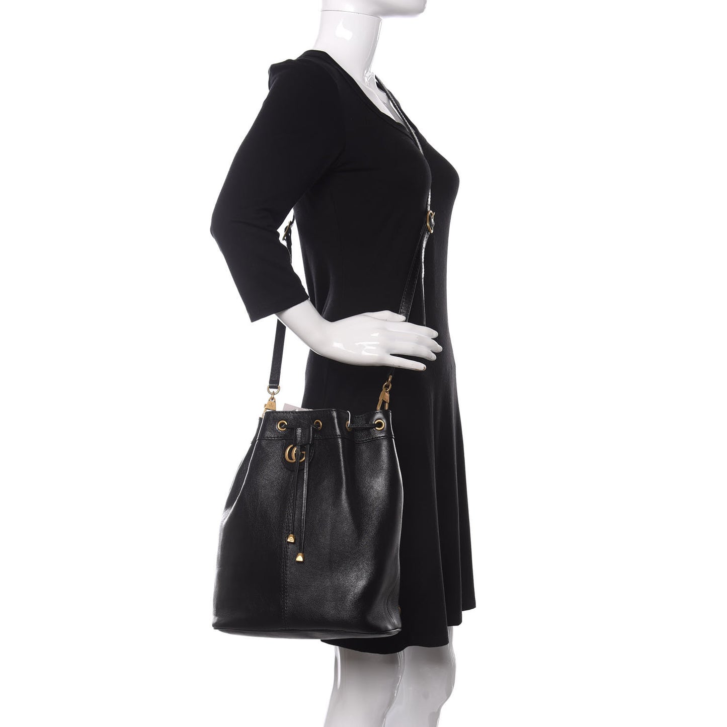 Piuma Lux Energy Medium Re(Belle) Convertible Bucket Bag Black