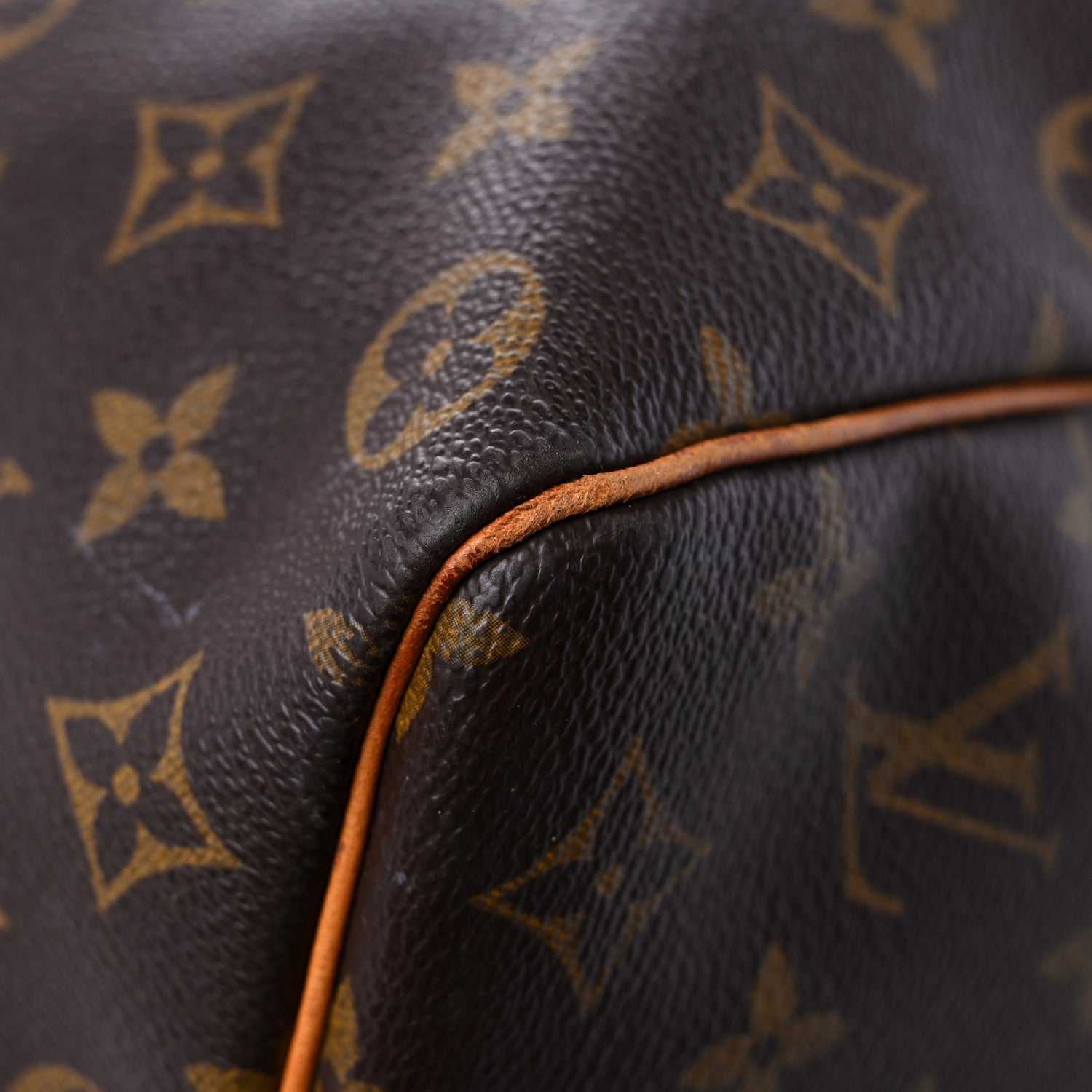 Louis Vuitton Monogram Keepall Bandouliere 50 19 of 26