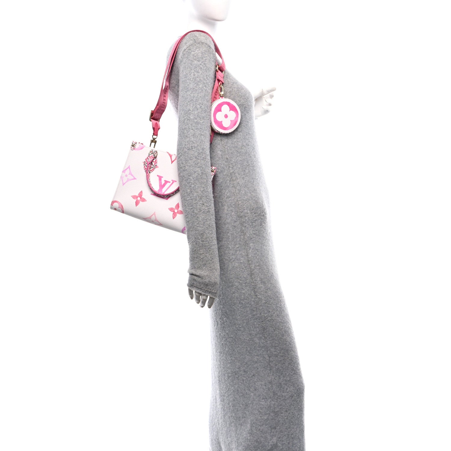 Louis Vuitton Monogram Giant By The Pool 2.0 Onthego PM Pink 3 of 10