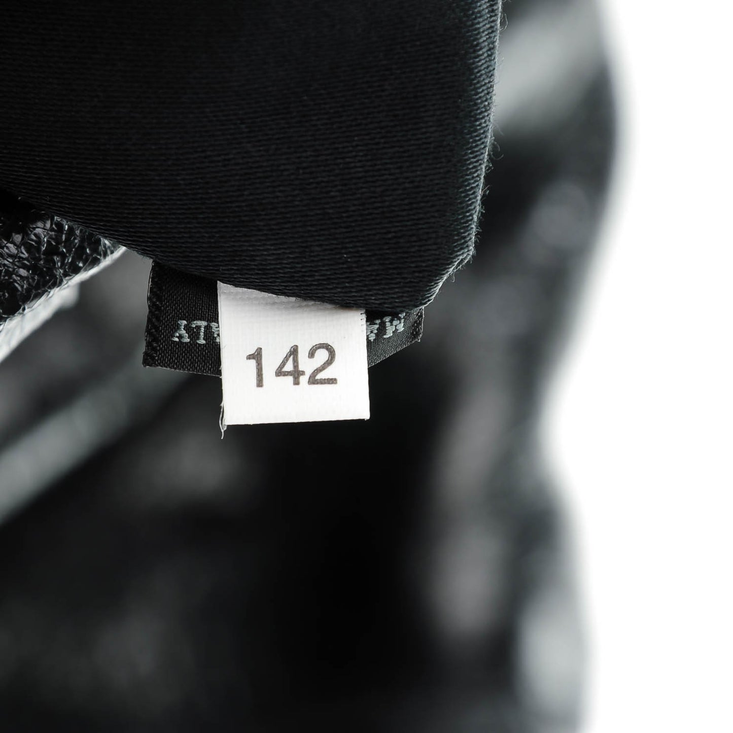 Vitello Lux Gathered Tote Black