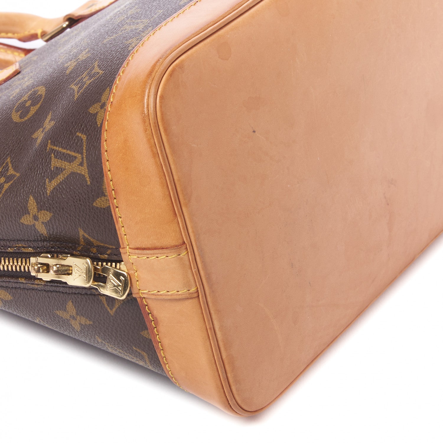 Louis Vuitton Monogram Alma PM 6 of 9