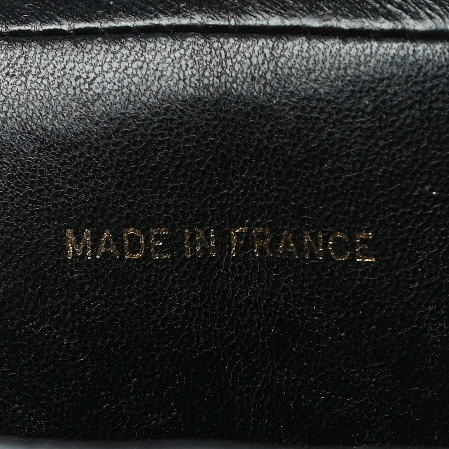 Caviar Vertical Quilted Camera Bag Black