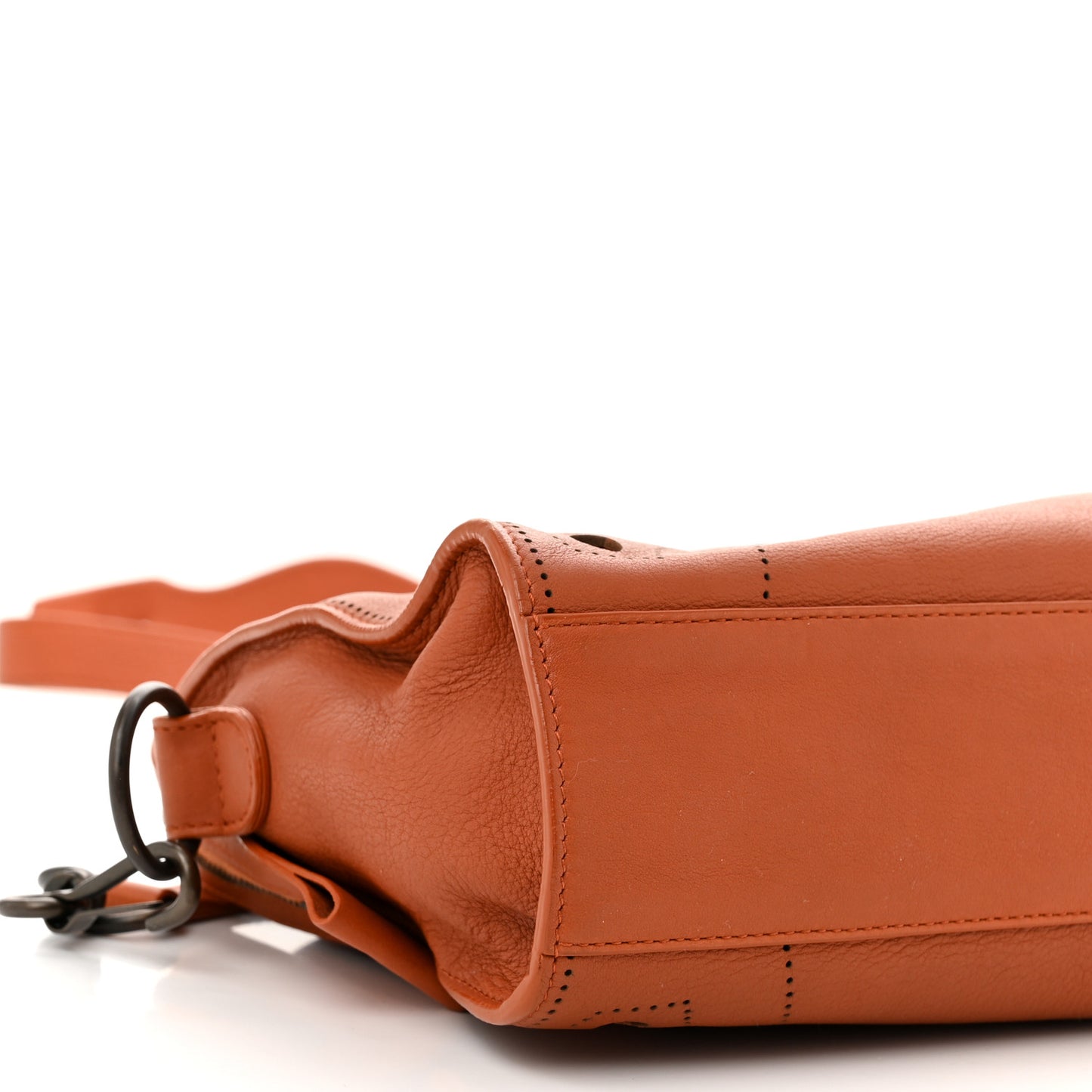 Veau Grana Perforated Blackout Hardware Mini City Marron Caramel