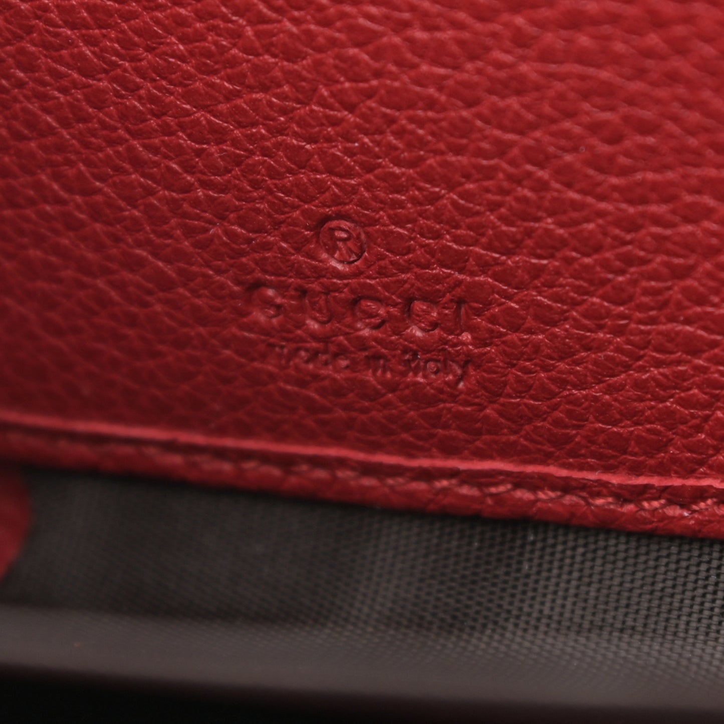 Cripto Calfskin Interlocking G Logo Zip Around Wallet Hibiscus Red Giallo Black Green Red