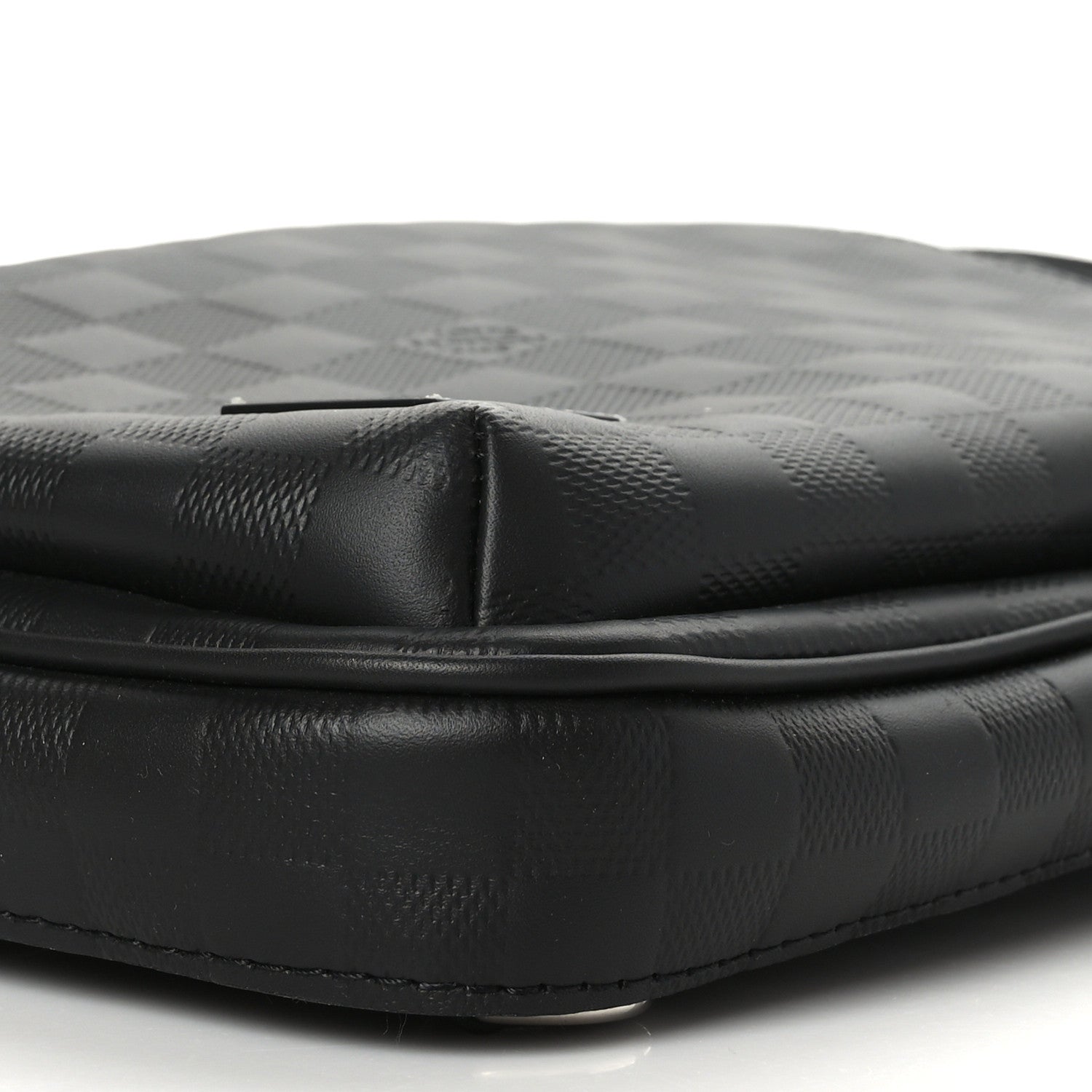 Louis Vuitton Damier Infini Avenue Sling Bag NM Onyx 1228377