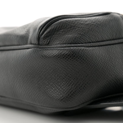 Louis Vuitton Taiga Outdoor Bumbag Black 10 of 11