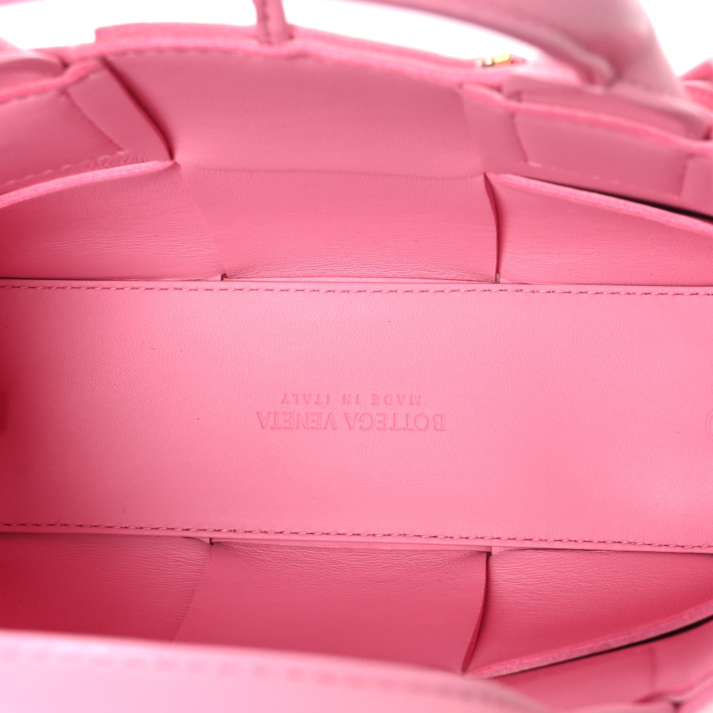 Lambskin Maxi Intreccio Candy Arco Tote Ribbon
