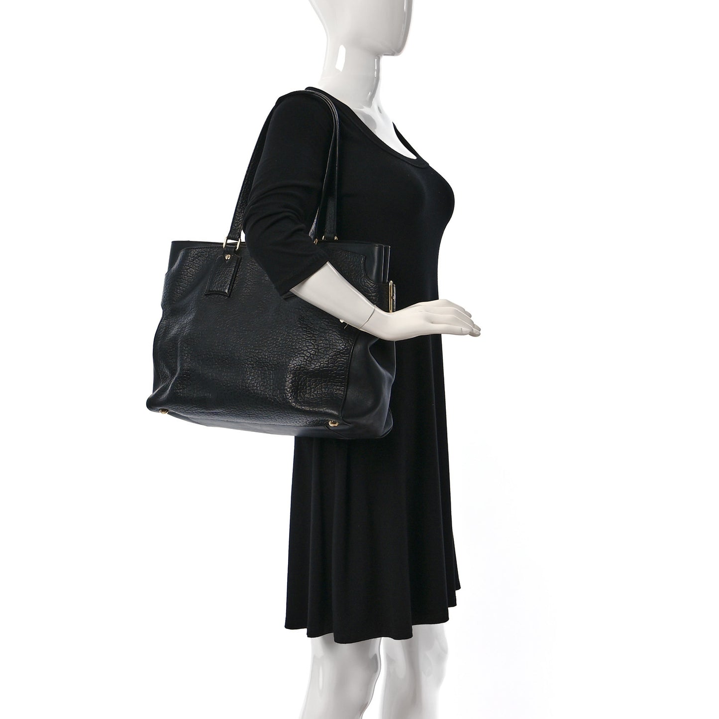 Signature Grain Calfskin Medium Tote Black