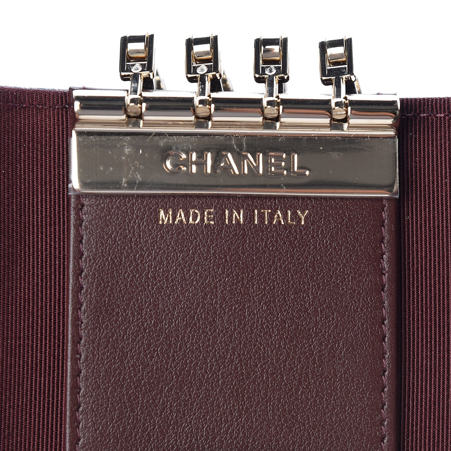 Caviar Quilted Classic 4 Key Holder Wallet Black