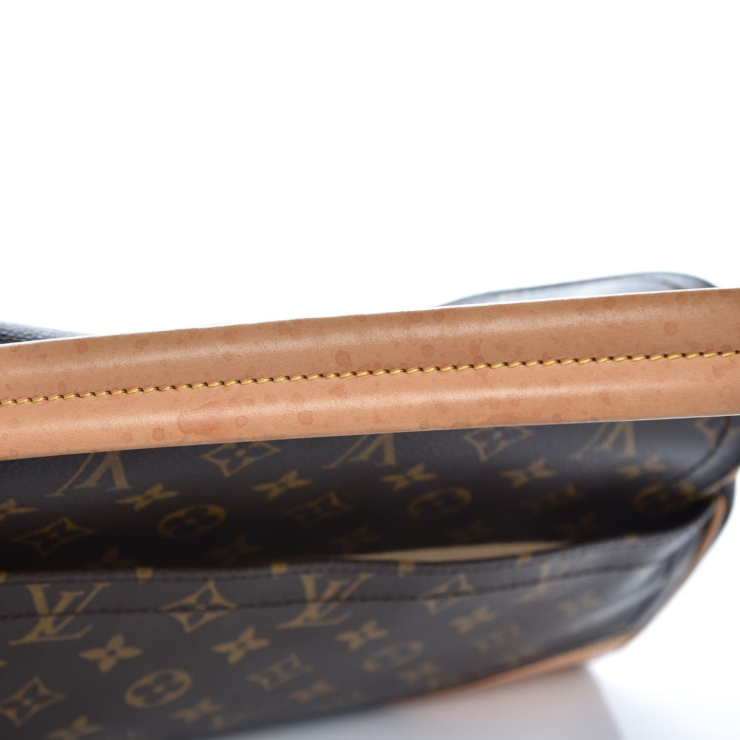 Monogram Beverly MM
