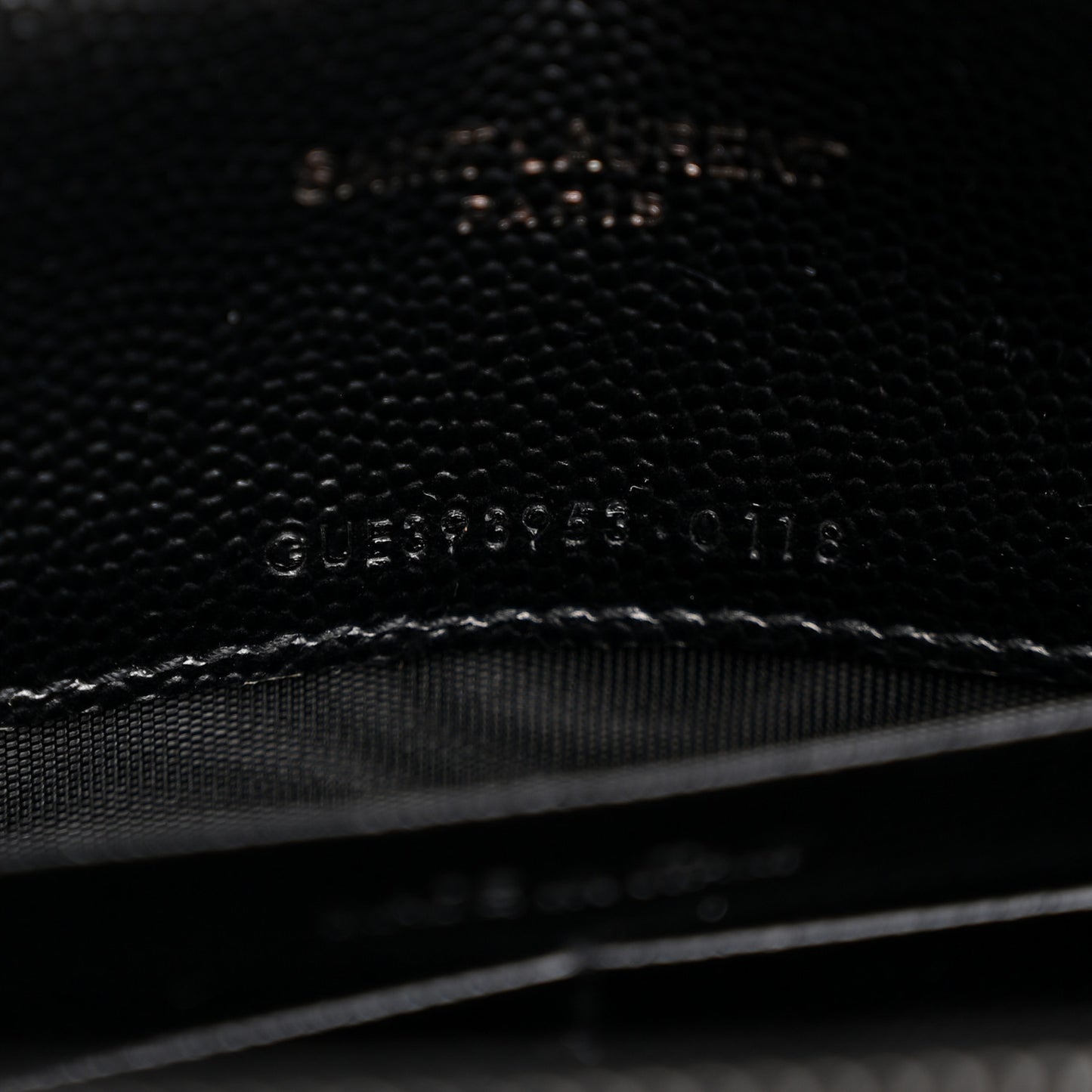 Grain De Poudre Matelasse Chevron Monogram Monochrome Envelope Chain Wallet Black