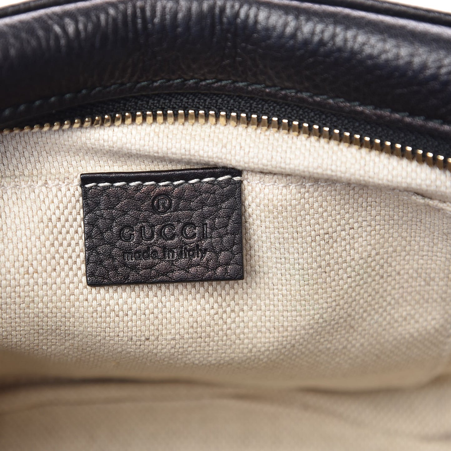 Pebbled Calfskin Small Soho Disco Bag Black