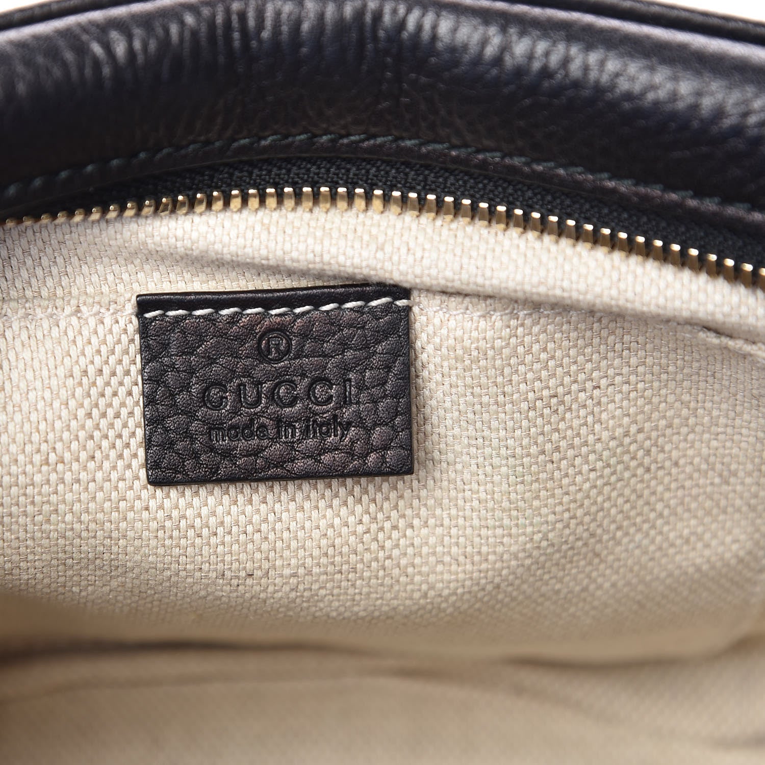Gucci Pebbled Calfskin Small Soho Disco Bag Black 6 of 9