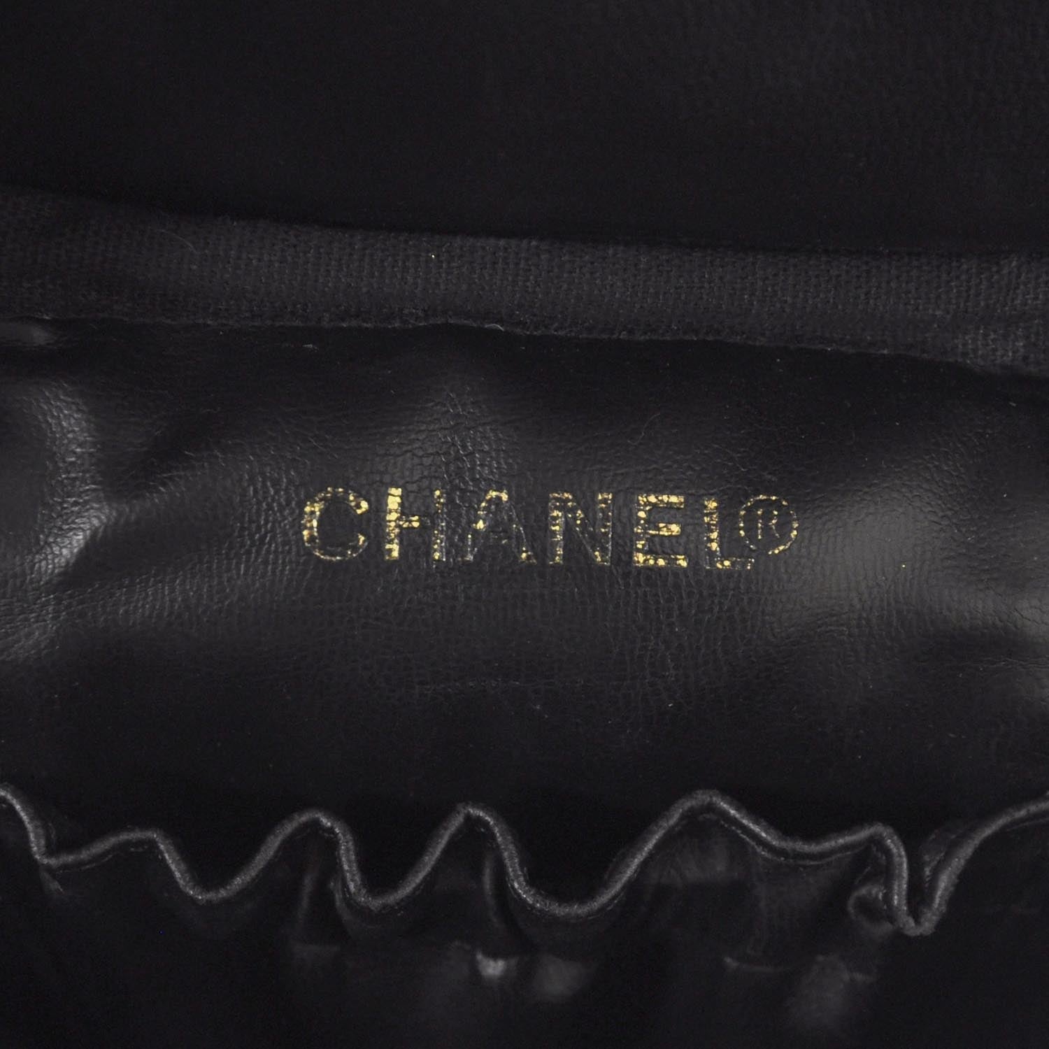 Chanel Caviar Cosmetic Bag Black 7 of 8