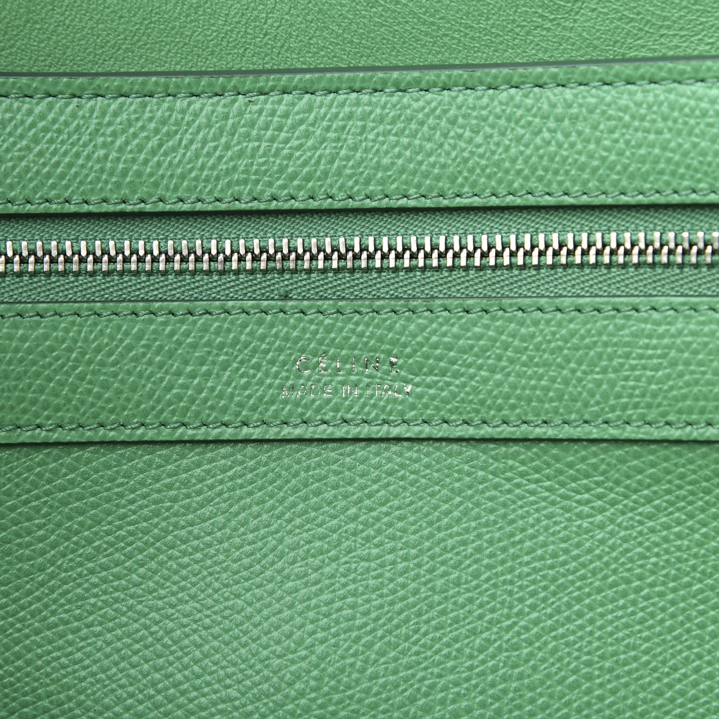 Grained Calfskin Small Horizontal Cabas Phantom Mint