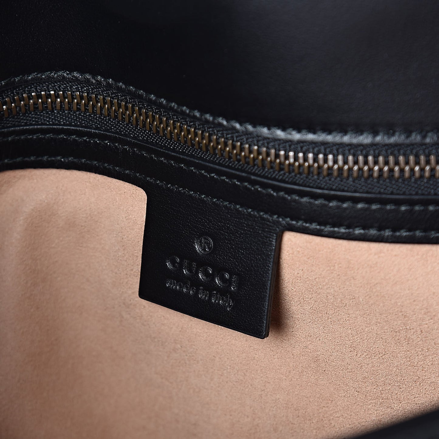 Calfskin Matelasse Small GG Marmont Shoulder Bag Black