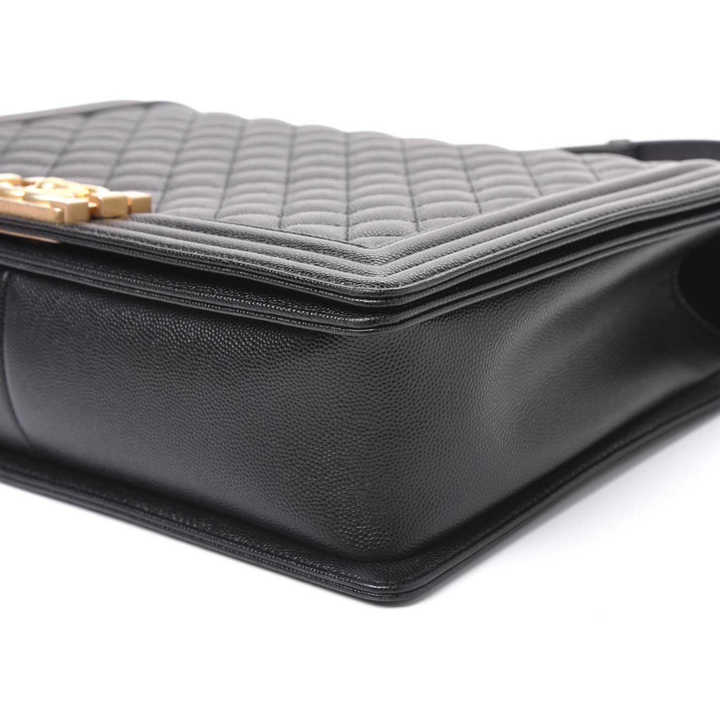 Caviar Quilted Large Boy Flap Black