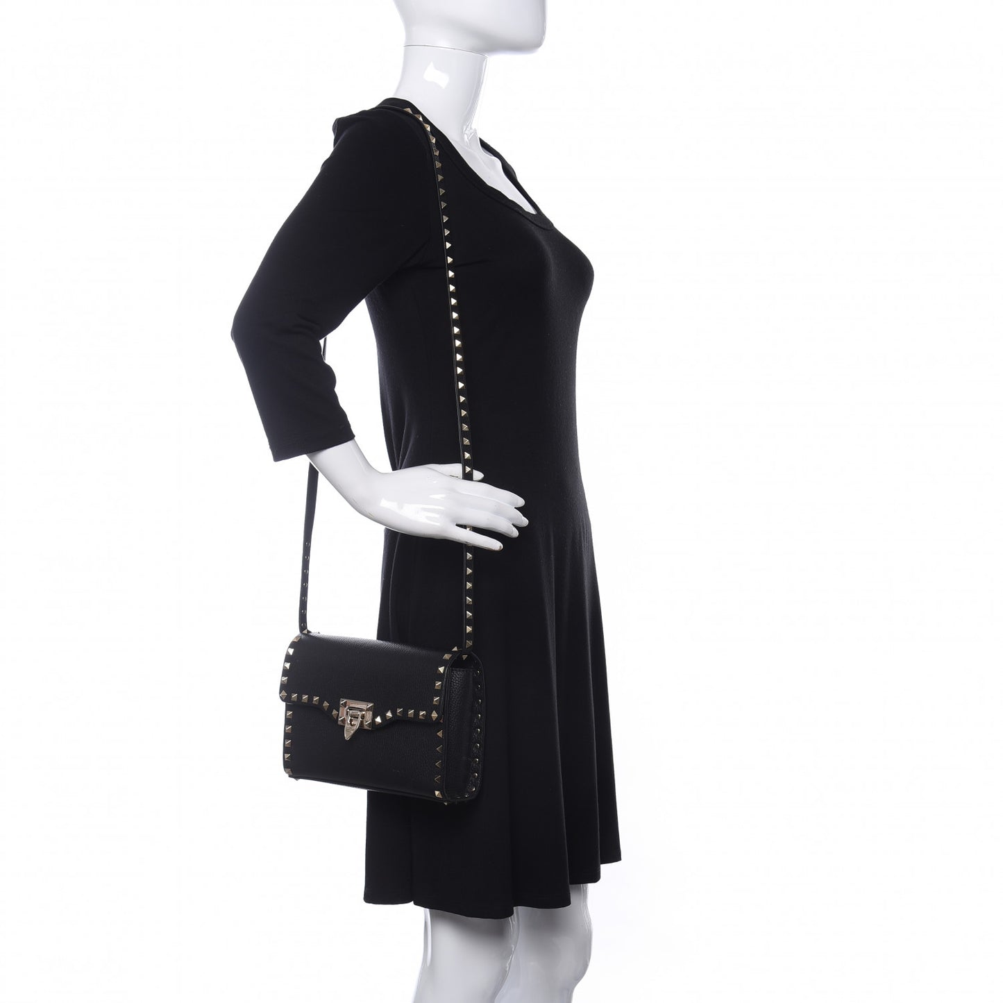 Pebbled Calfskin Medium Rockstud Flip Lock Crossbody Bag Black